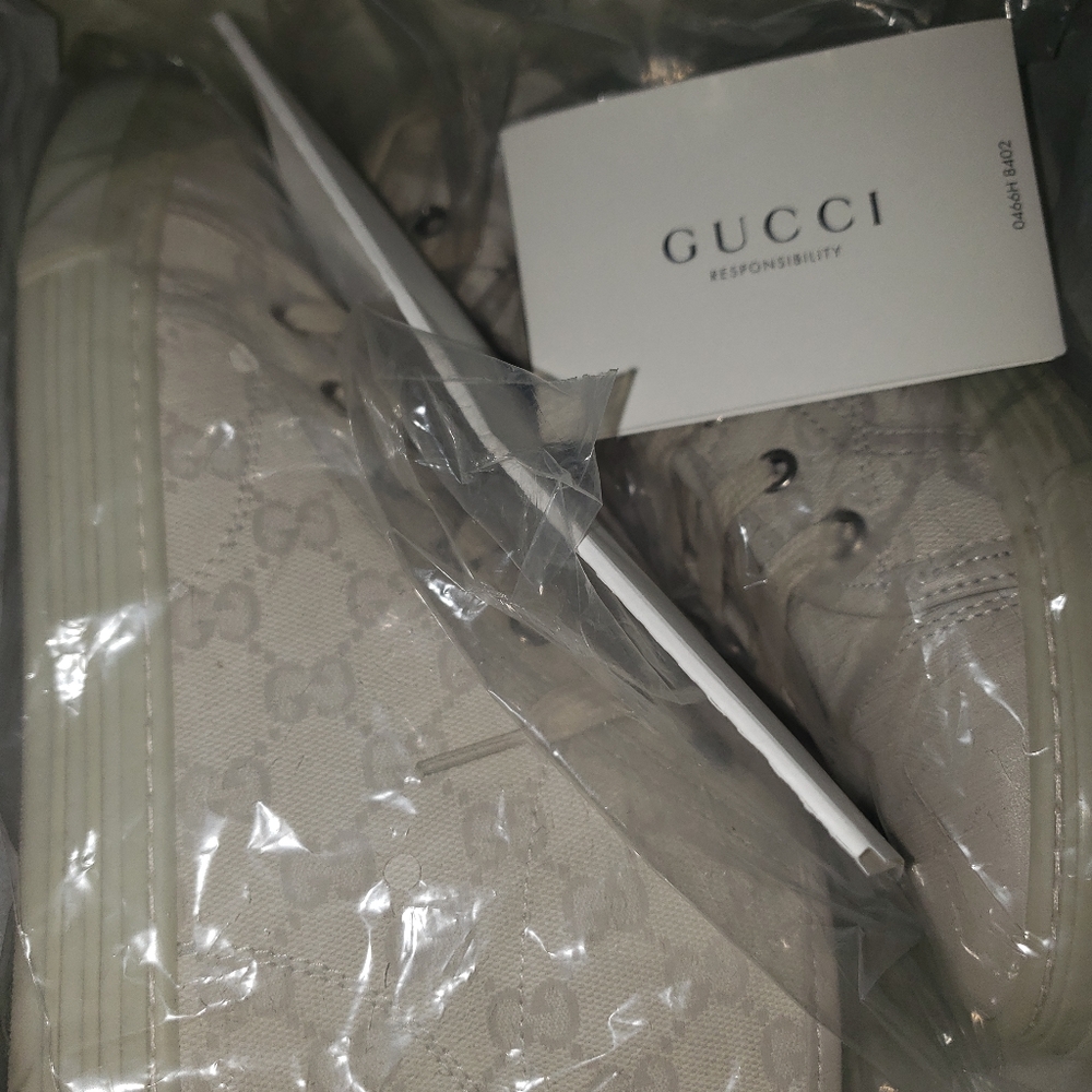 Gucci Canvas Sneakers Sz 38
